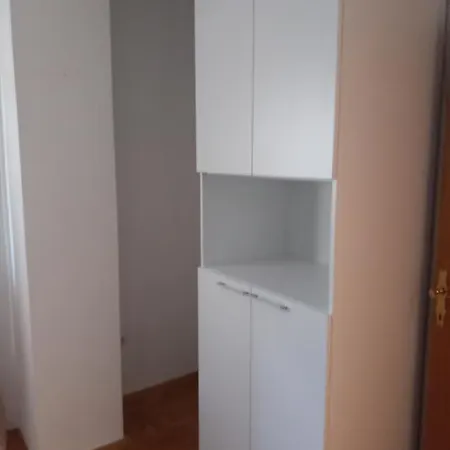Derek * Posusje